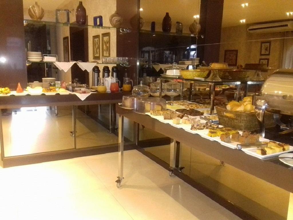 Wembley Park Hotel Porangatu Dış mekan fotoğraf
